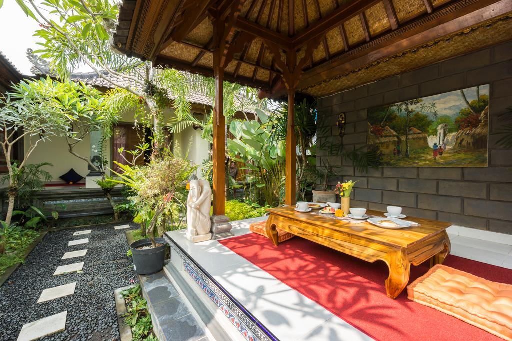 Asik Bali House Gasthuis 2*